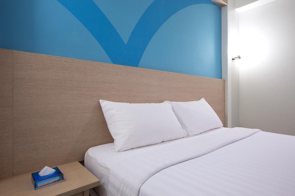 Hop Inn Hotel Alabang Manila Muntinlupa City Exteriör bild