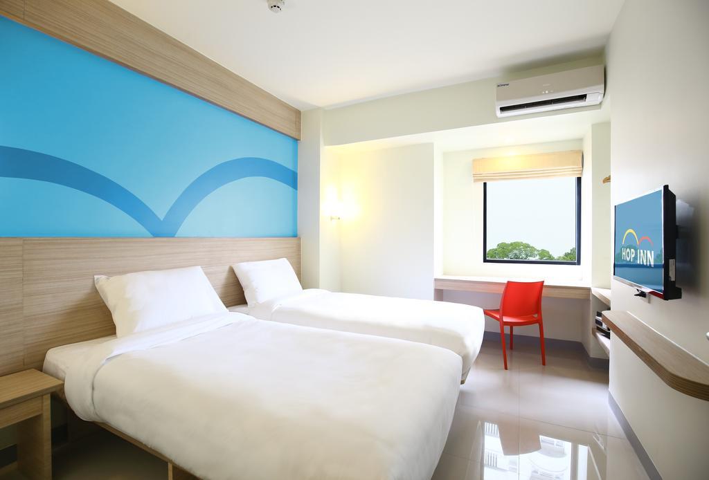 Hop Inn Hotel Alabang Manila Muntinlupa City Exteriör bild